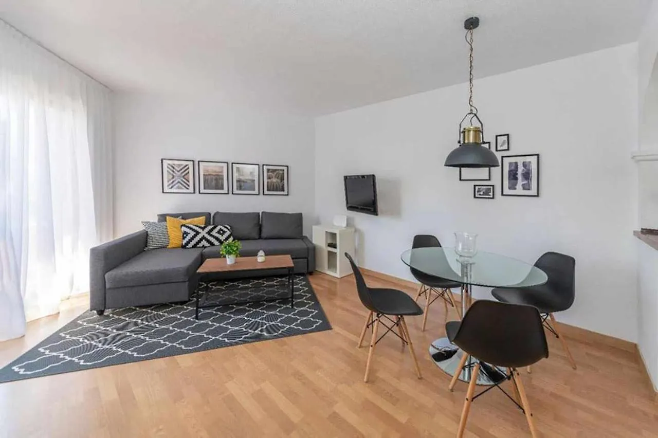 דירות אסטפונה Atalaya Apartagolf 0*,  ספרד